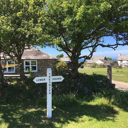 Higher Tresmorn Farm Bed & Breakfast Crackington Haven Exterior foto