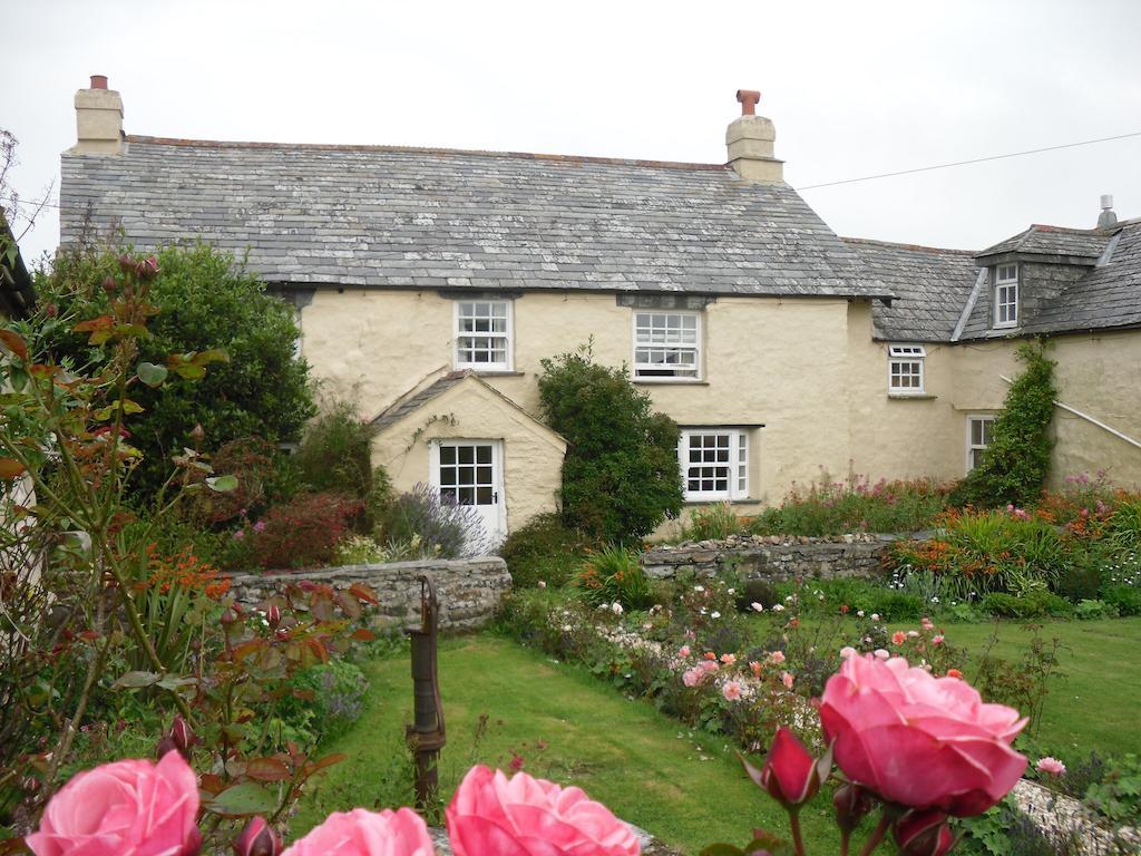 Higher Tresmorn Farm Bed & Breakfast Crackington Haven Exterior foto